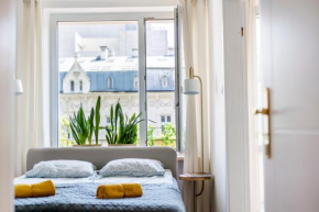 GreenPoint Hoża Apartment